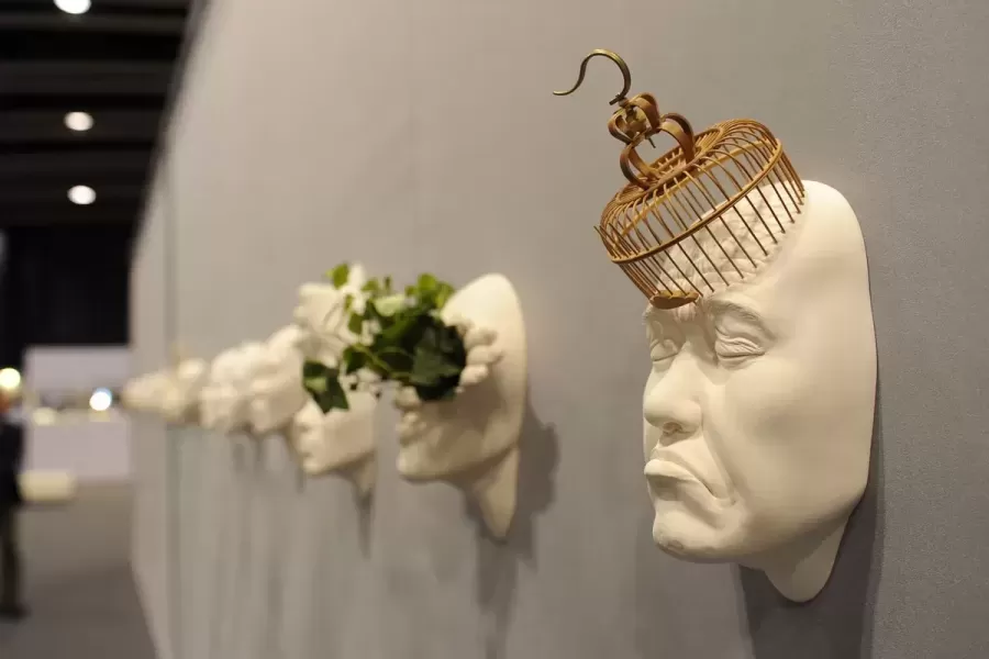 Скульптури в інтер'єрі