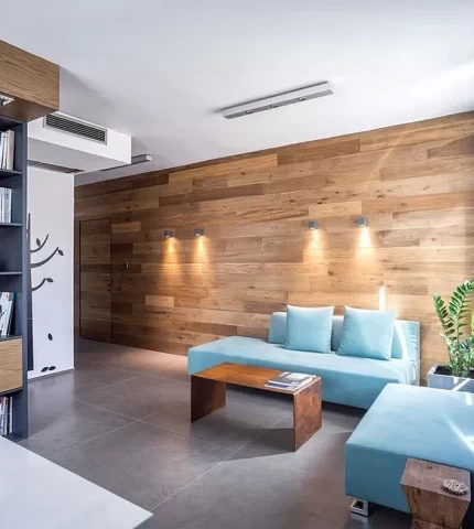 Tree in the interior Tree in the interior