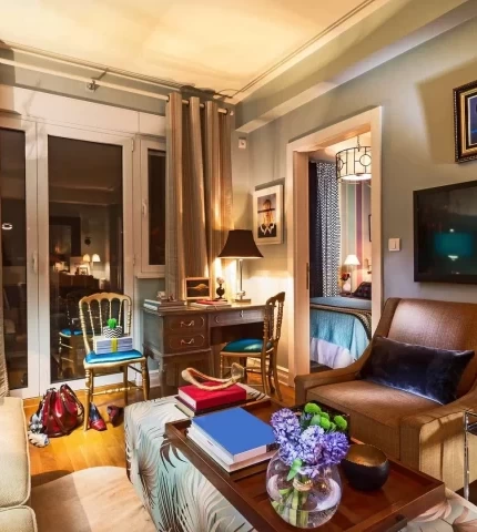 Bad interior Bad interior