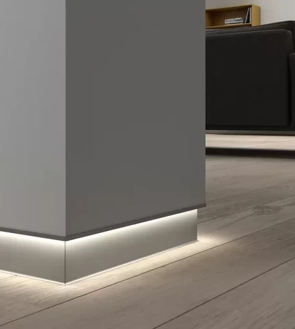 Чим замінити плінтус на підлозі?